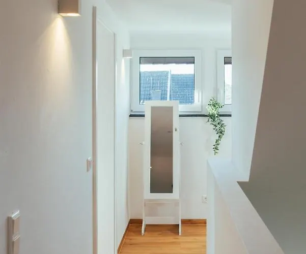 Zum Belgenbachtal 蒙绍